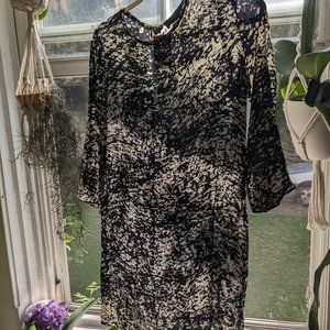 Nili Lotan Silk Mini Dress / Tunic – Black & Beige Pattern | Size S